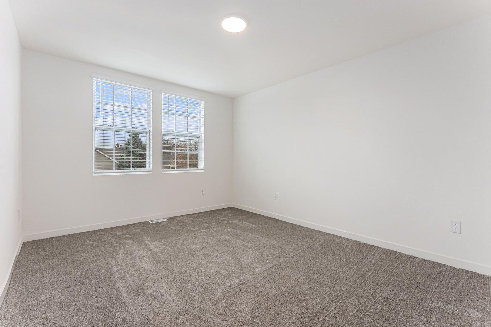 Lansing House: 6115 Tigris Avenue