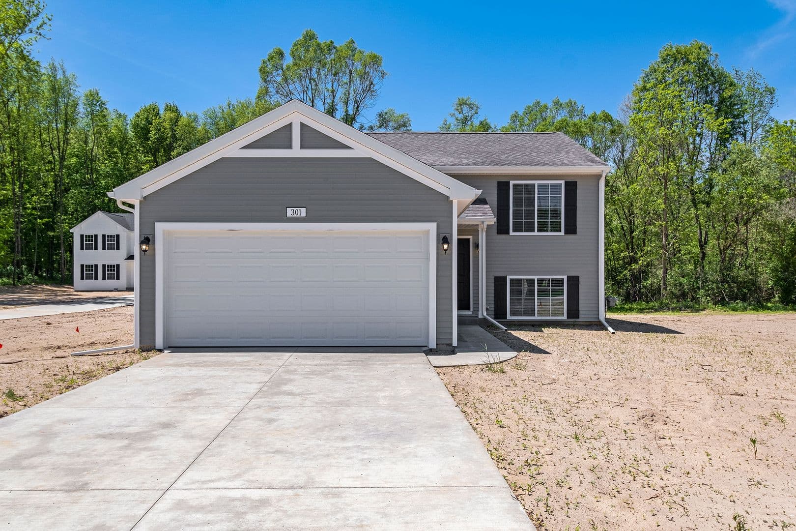 Portage House: 5659 Claremount Street