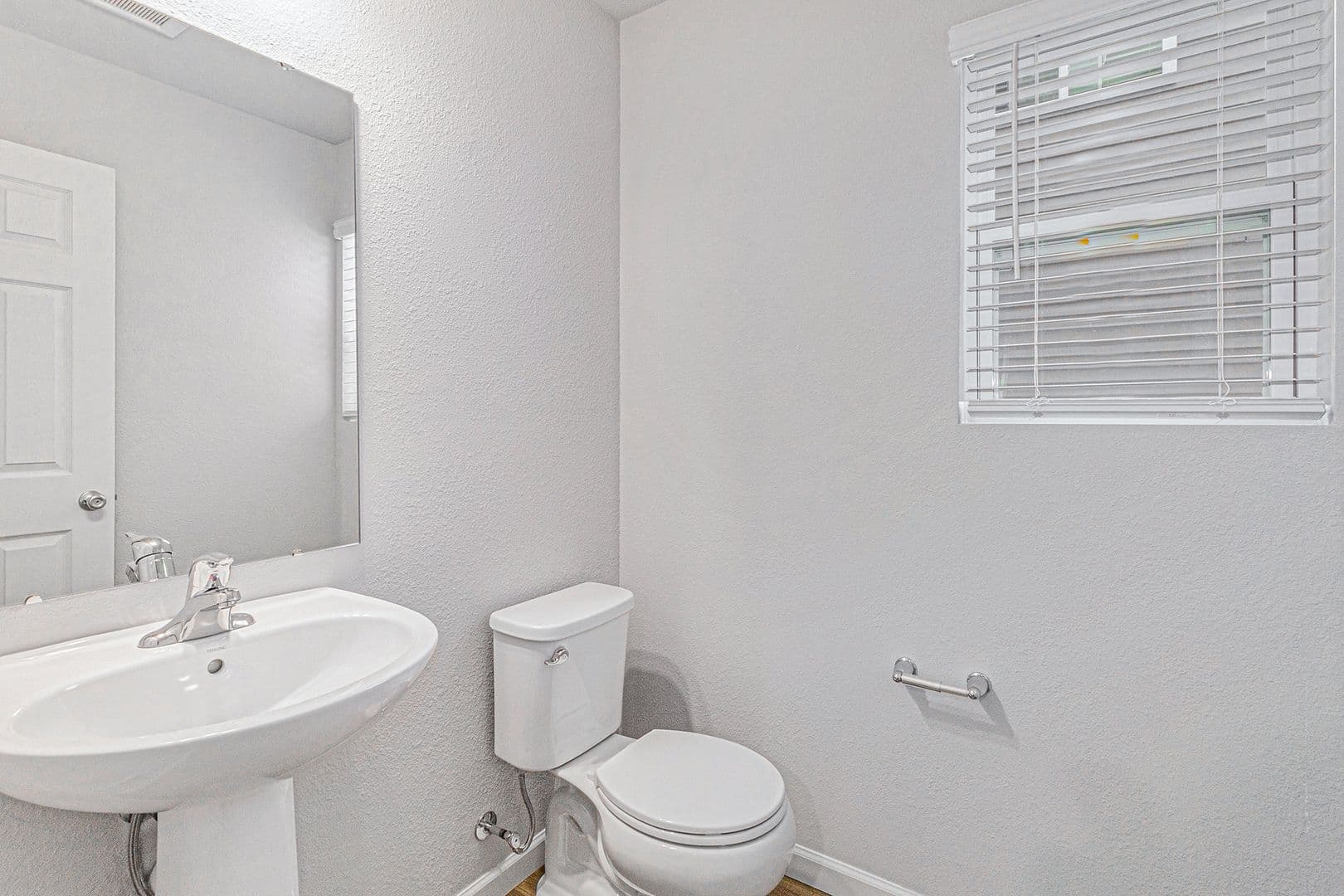 Waterford House: 2220 Macatawa Lane