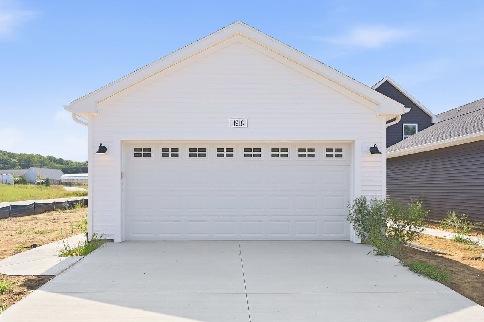 Portage House: 1918 Kingfisher Circle