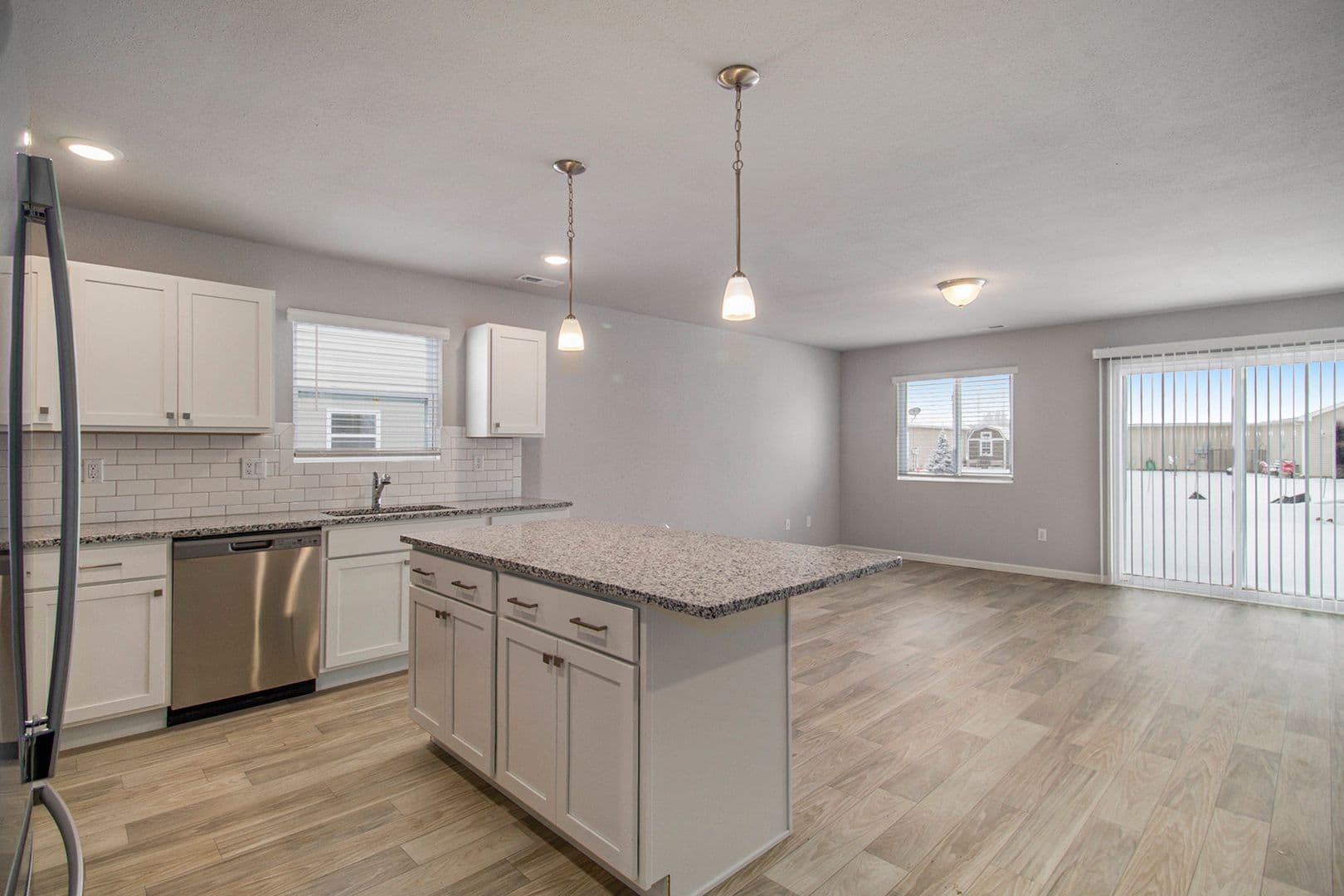 Plymouth House: 1221 Baker Street