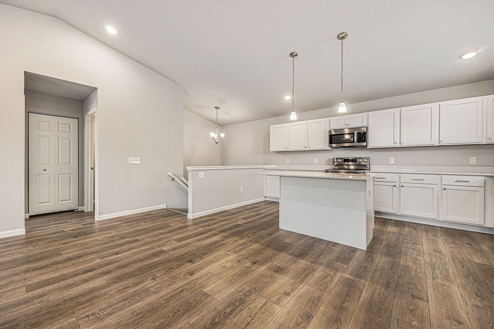 Michigan City House: 104 Iris Court
