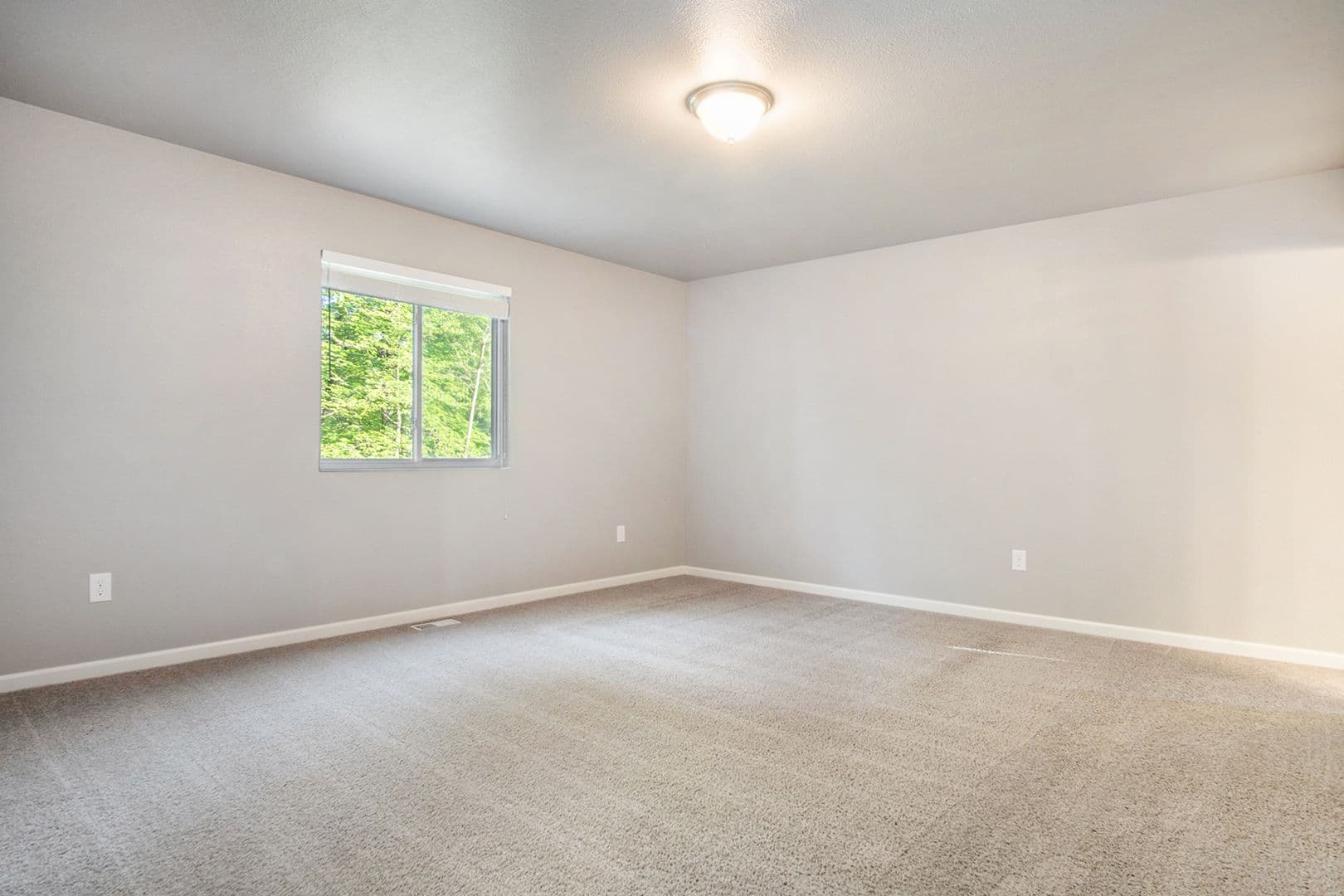 Burton House: 4477 Meadowlane Court