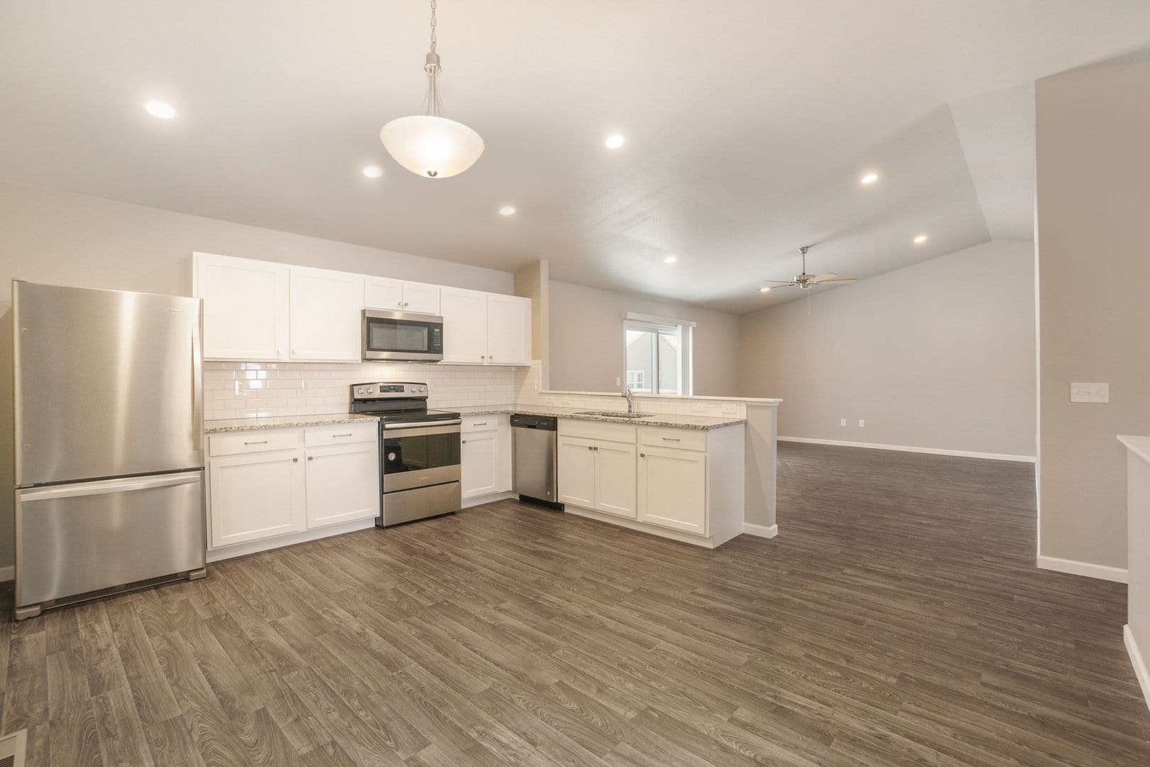 Watervliet House: 3927 Sumner Drive