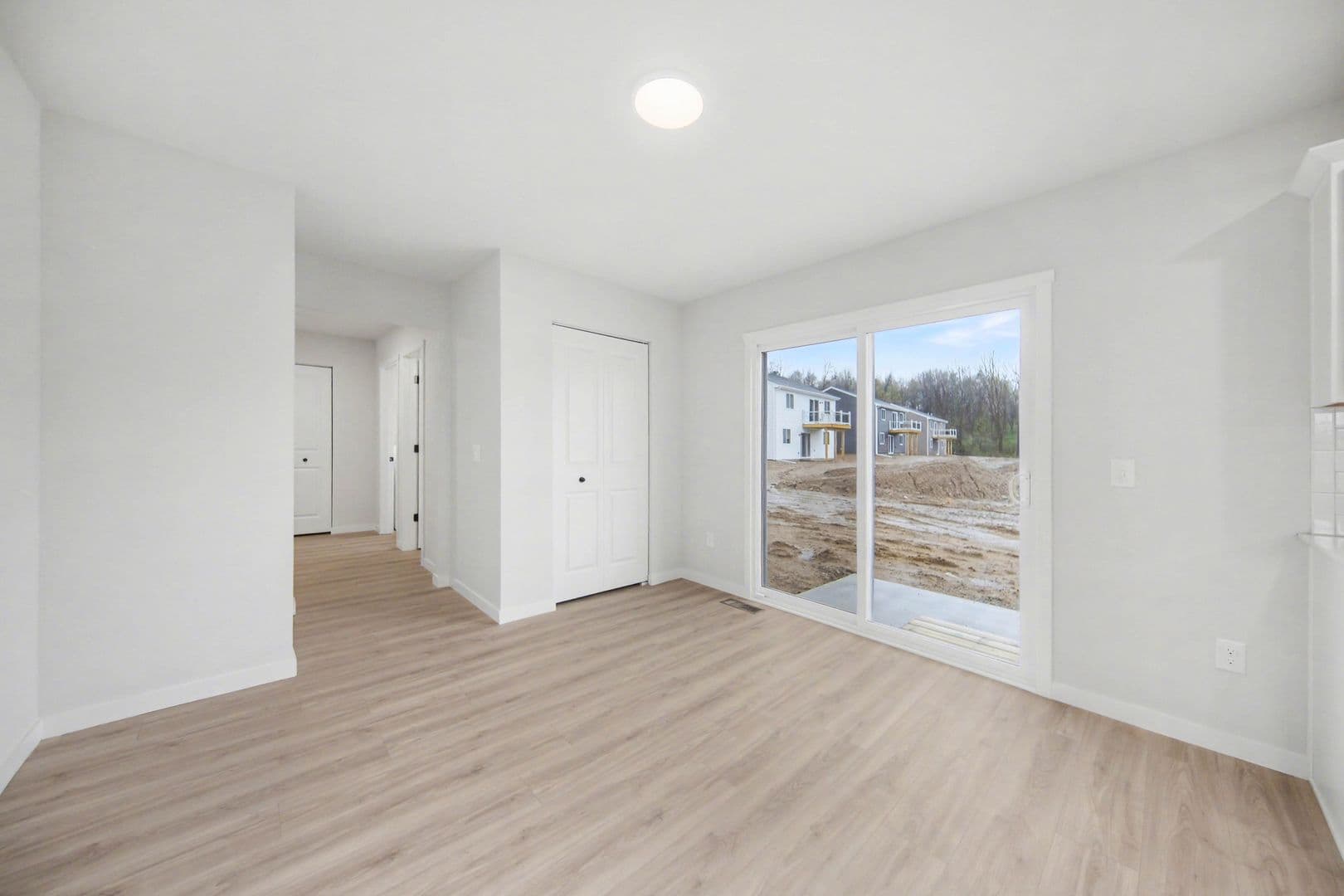 Kalamazoo House: 1097 Vertex Circle