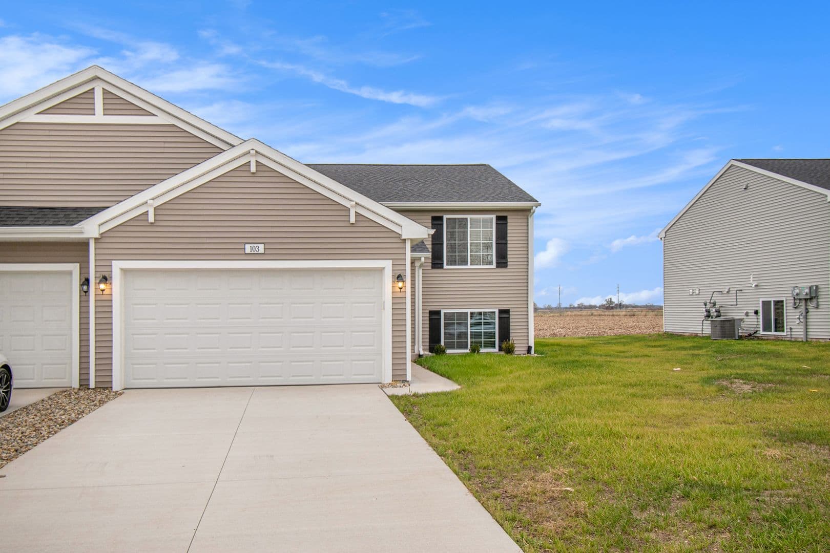 Stevensville House: 5443 E. Karen Ct.