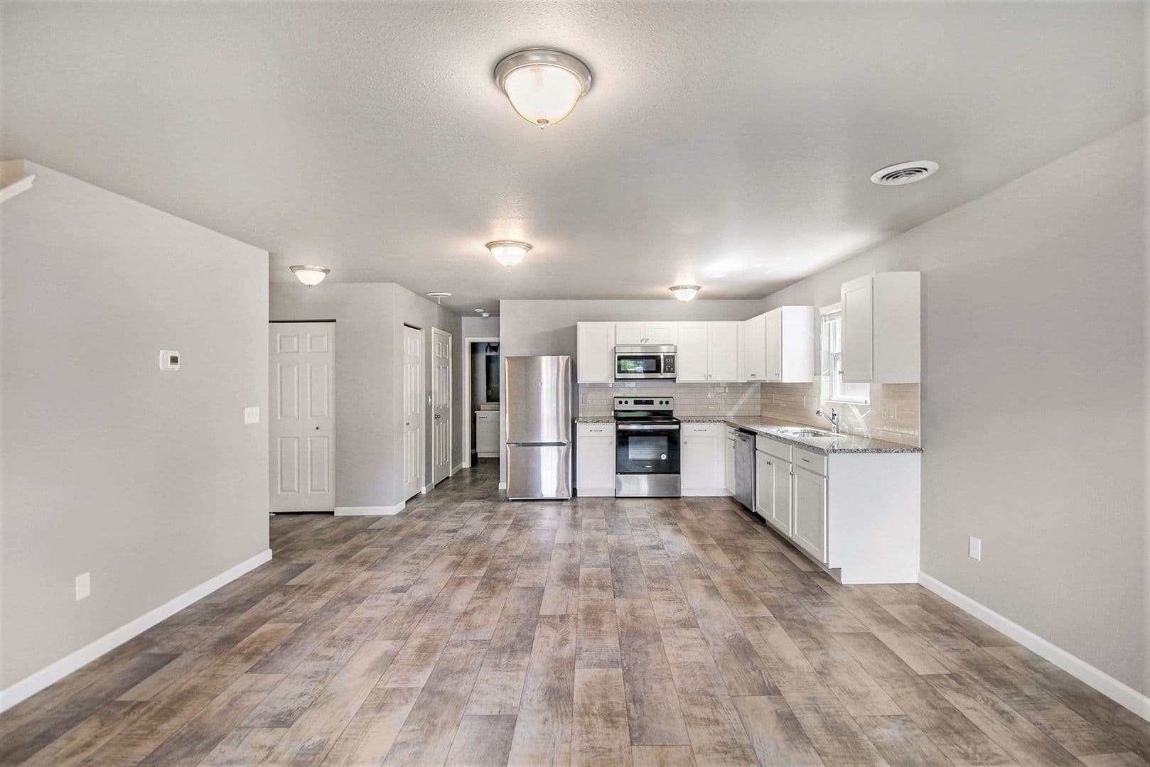 Lansing House: 218 Westmoreland Avenue