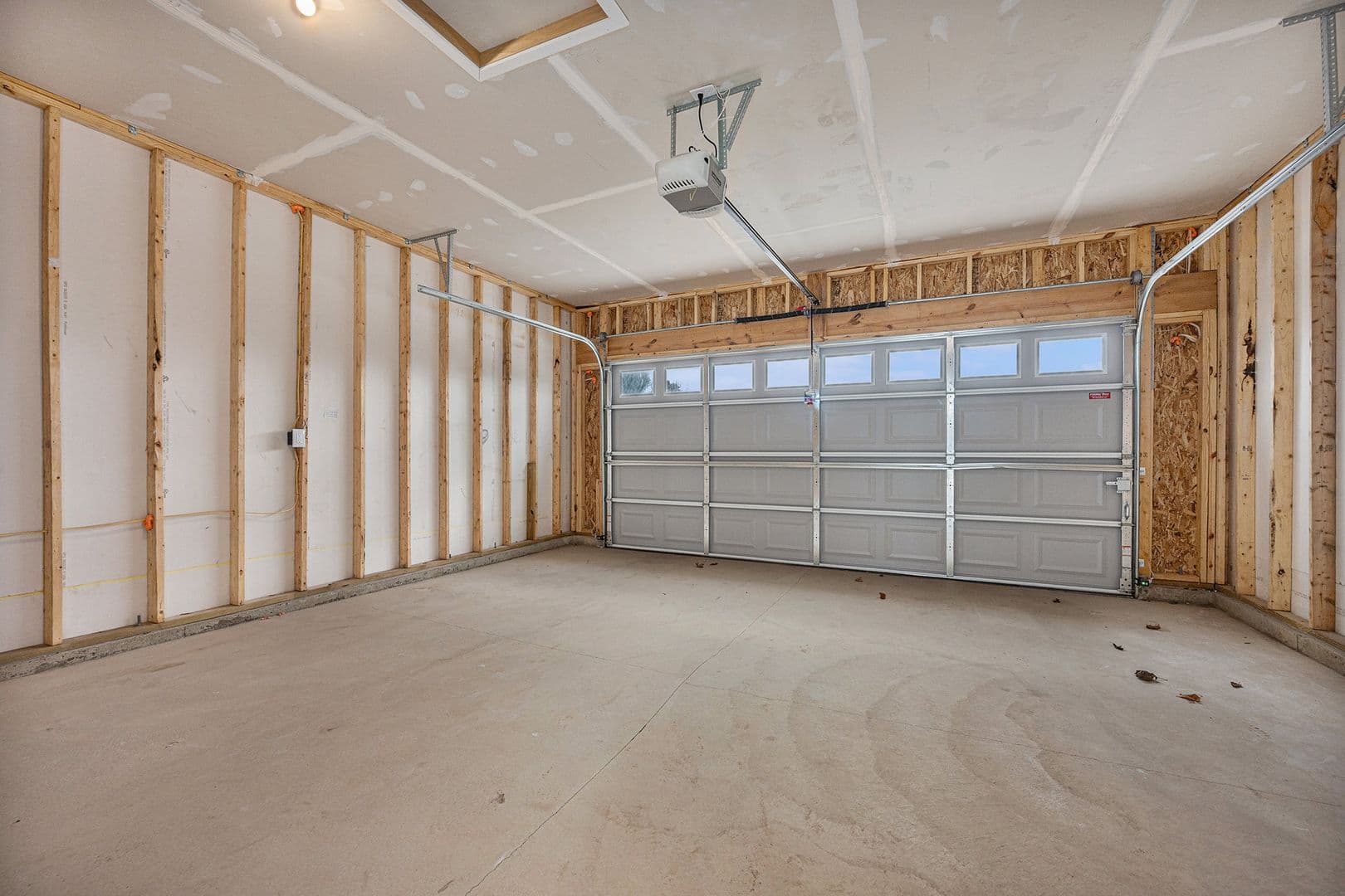 South Bend House: 517 Leland Avenue