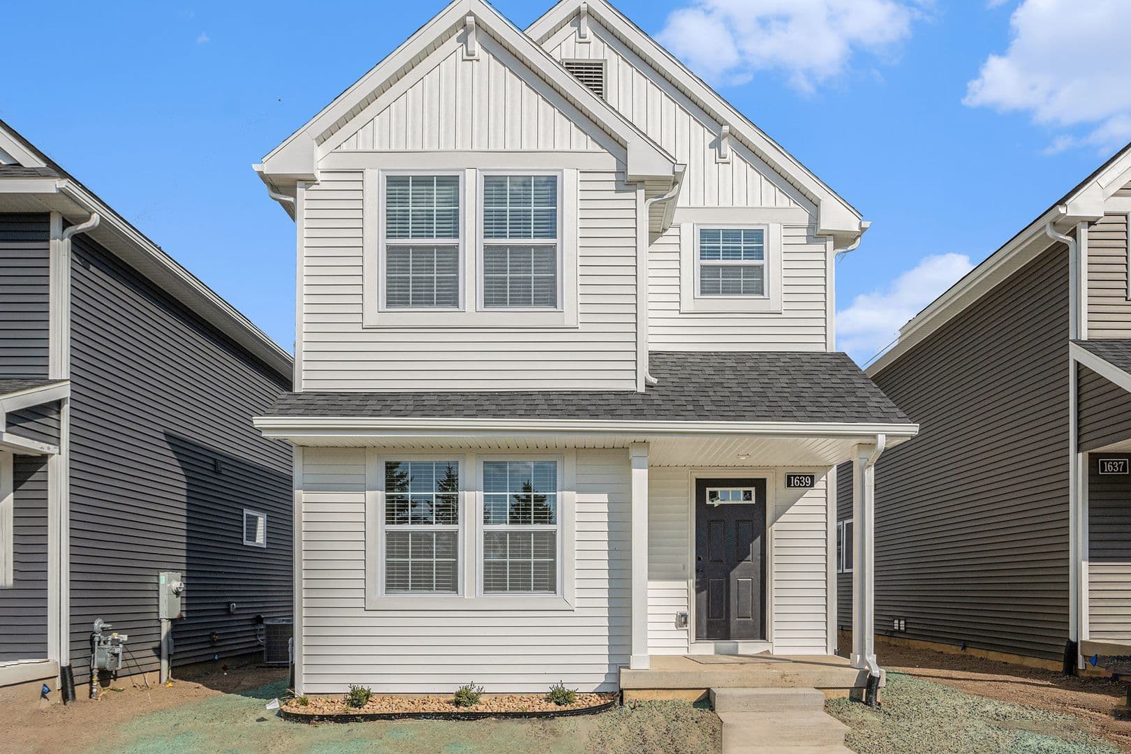 Lansing House: 6122 Aurelius Road