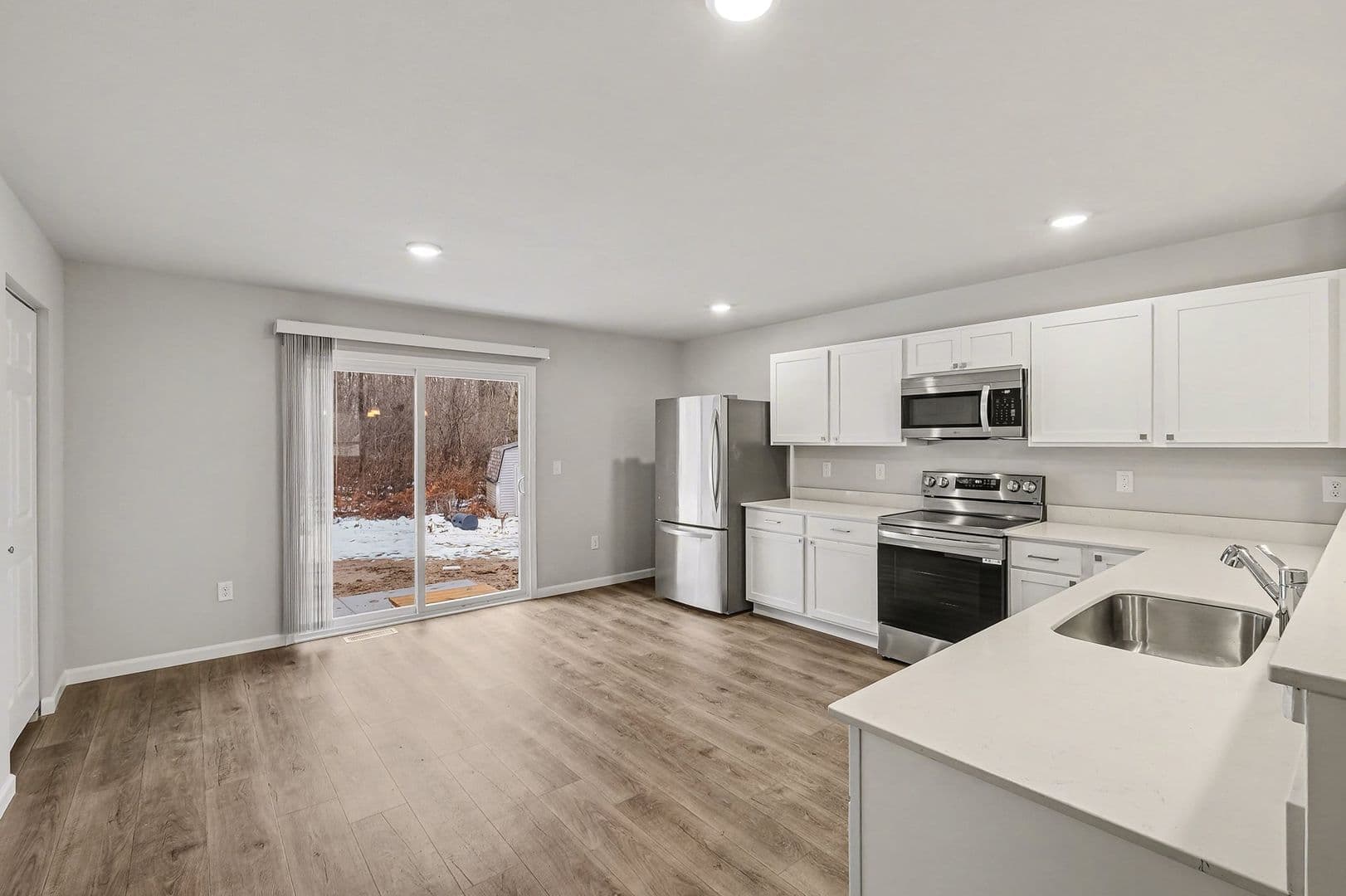 Mattawan House: 59203 Interlaken Street