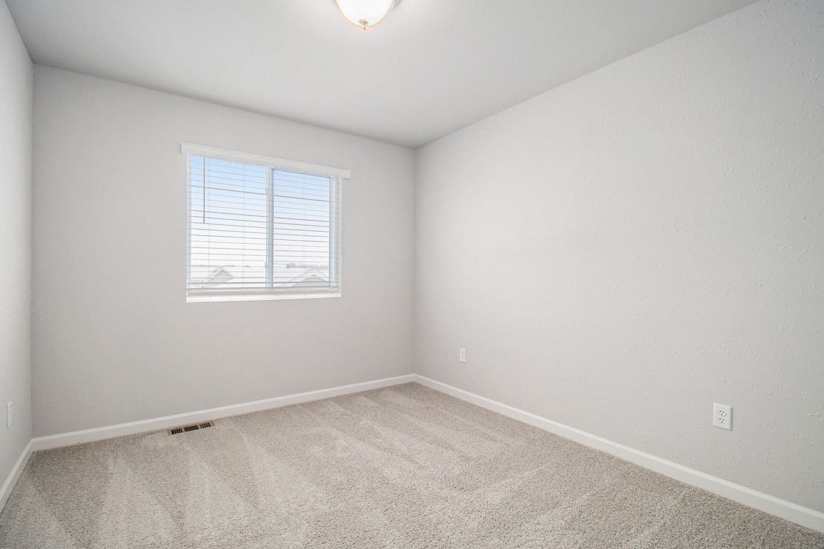 Plymouth House: 1221 Baker Street