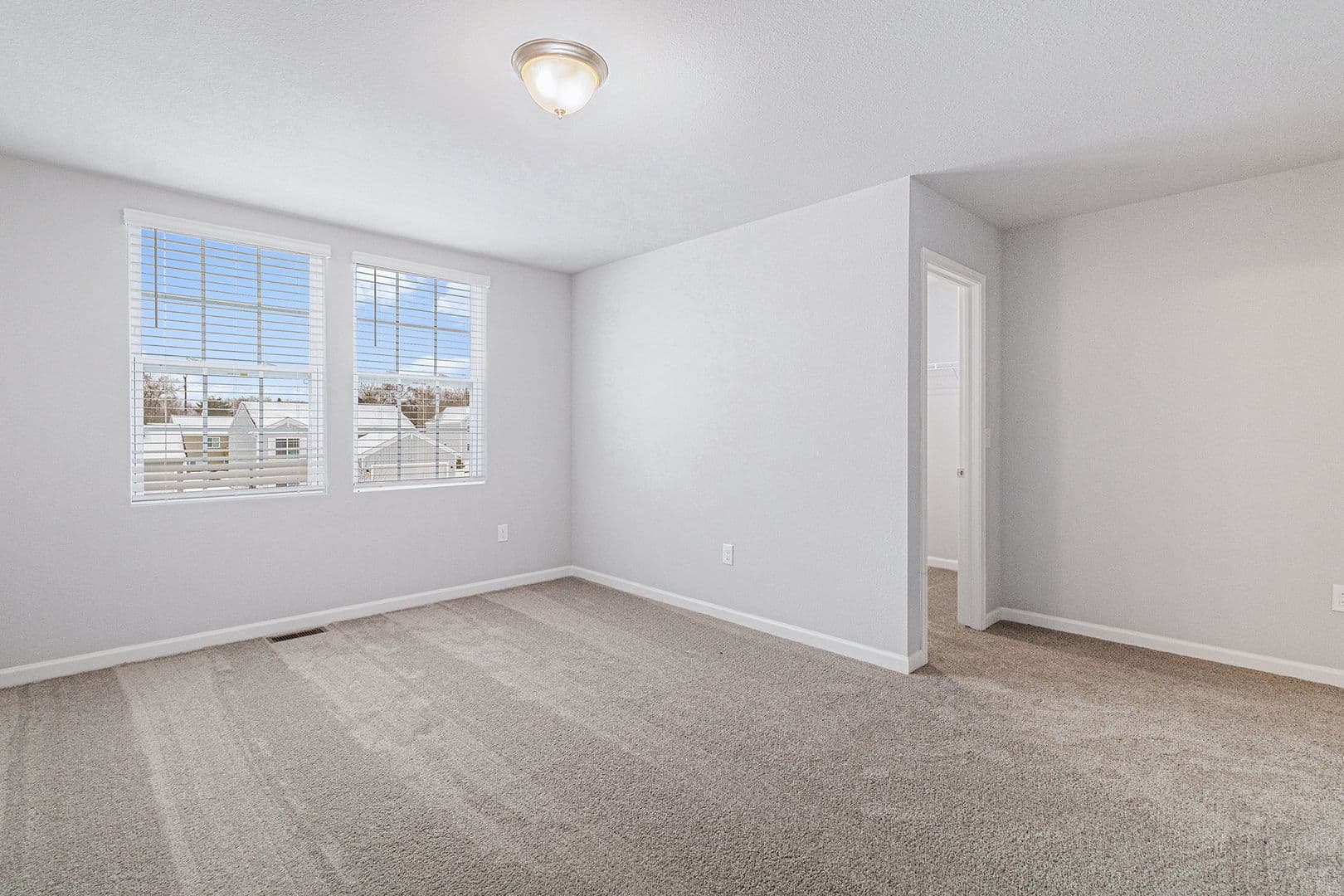 Waterford House: 2220 Macatawa Lane
