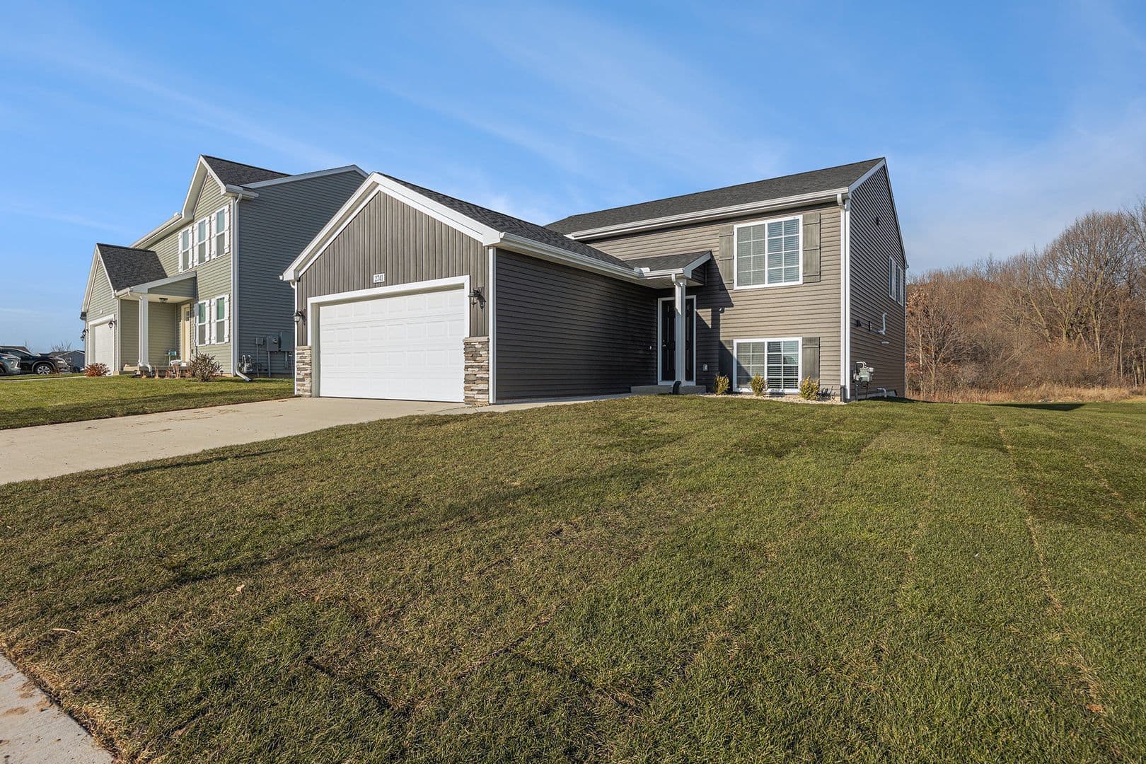 Michigan City House: 104 Iris Court
