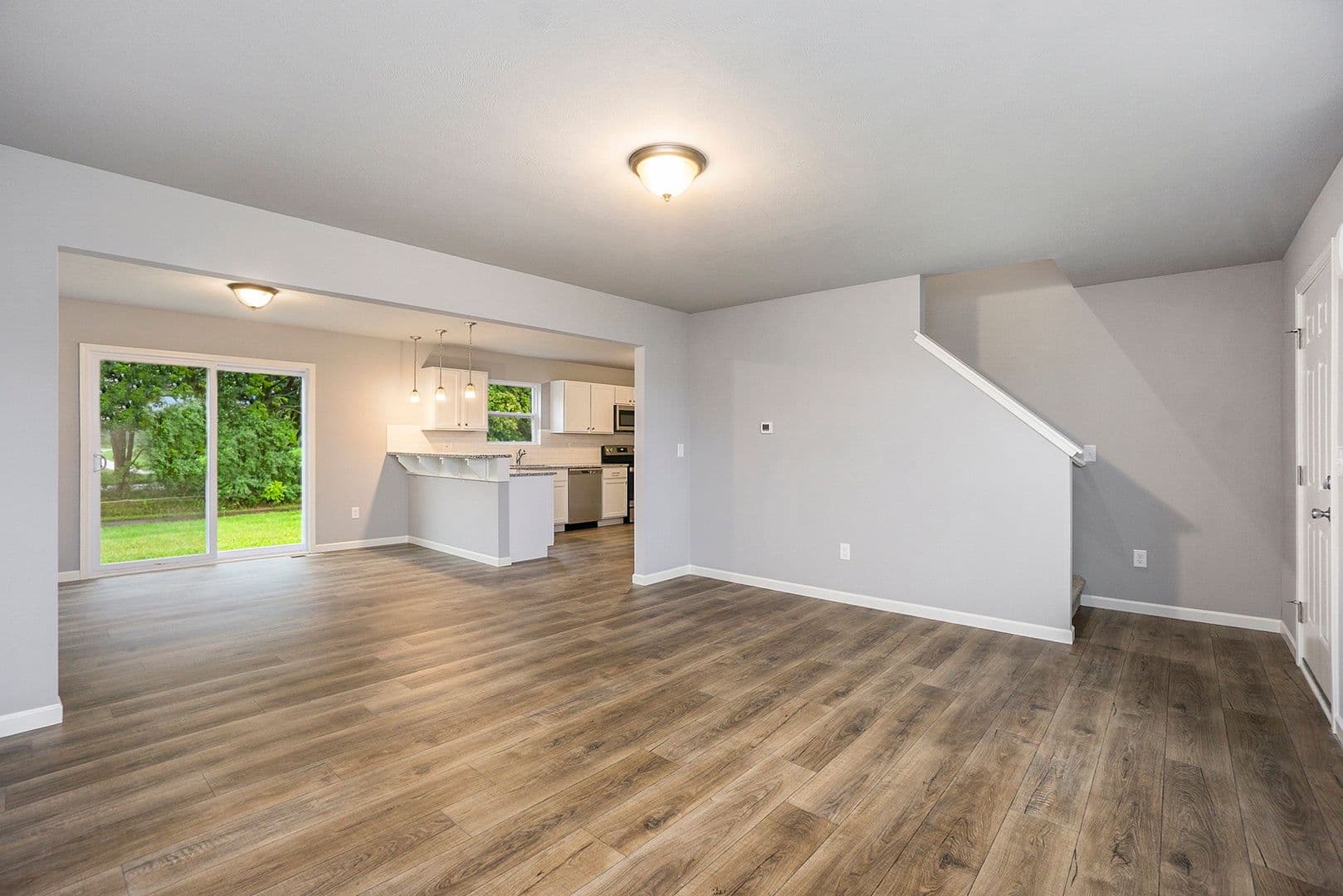 Grandville House: 3527 Welden Drive