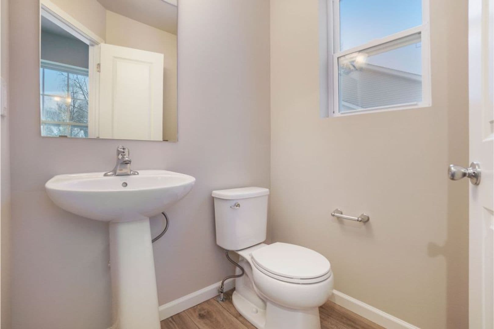 Bristol House: 54142 Angeline Drive
