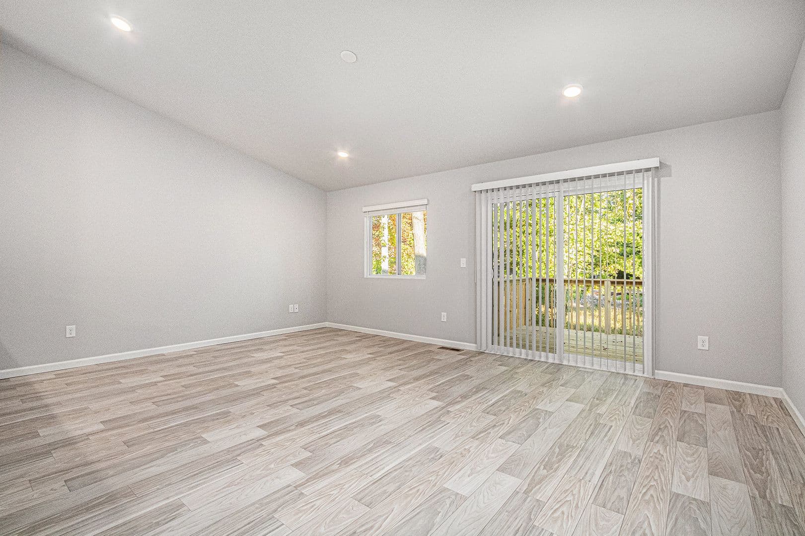 Stevensville House: 5449 E Karen Court