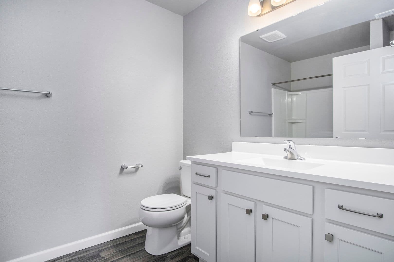 Grand Haven House: 15921 Cedar Drive