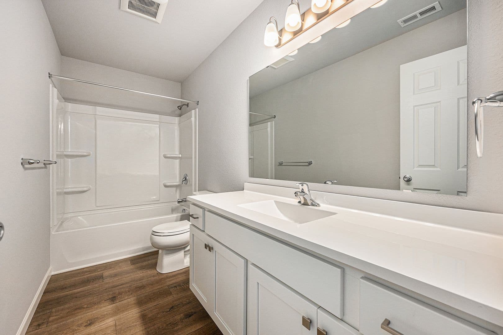 Michigan City House: 104 Iris Court