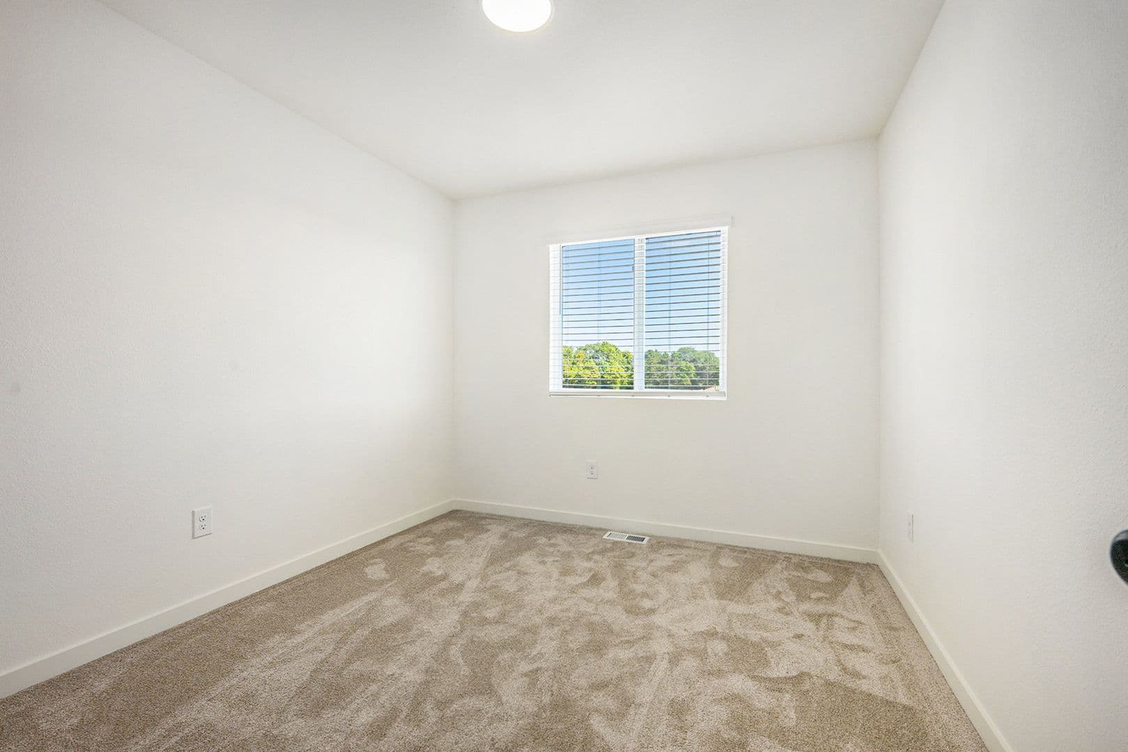 Three Rivers House: 1637 Kennedy Boulevard