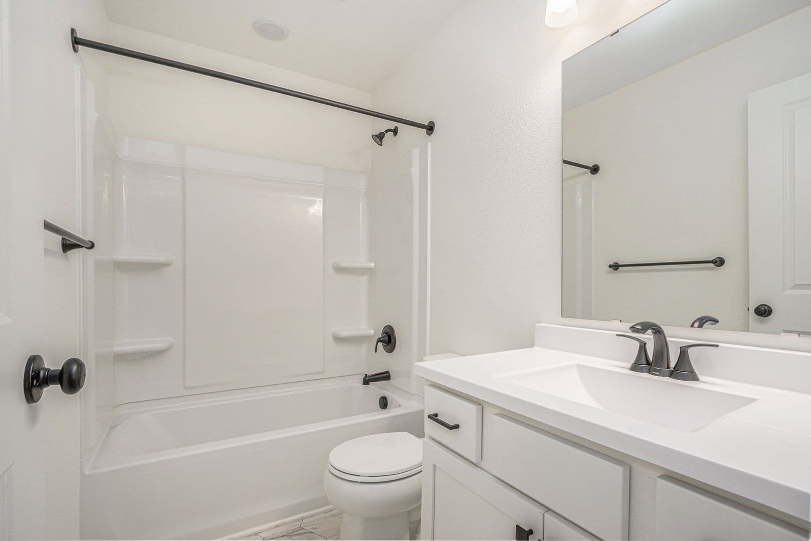 Lansing House: 6122 Aurelius Road