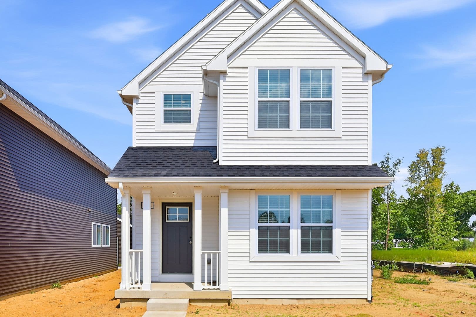 Portage House: 1918 Kingfisher Circle