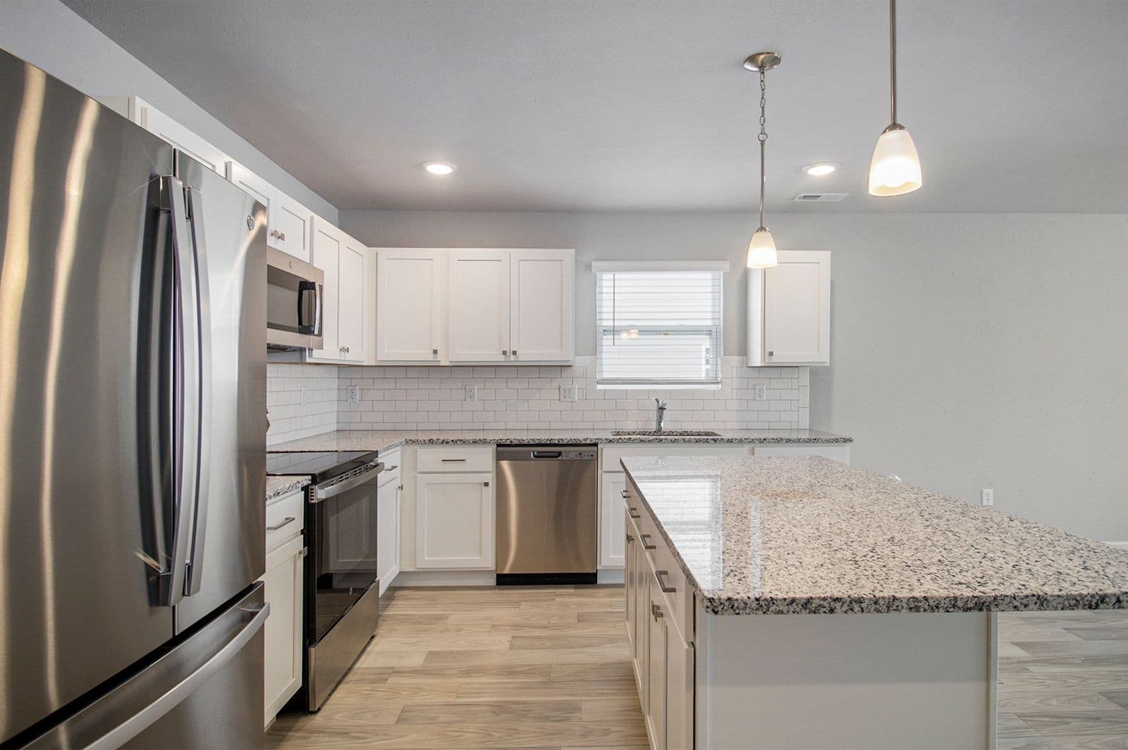 Plymouth House: 1221 Baker Street