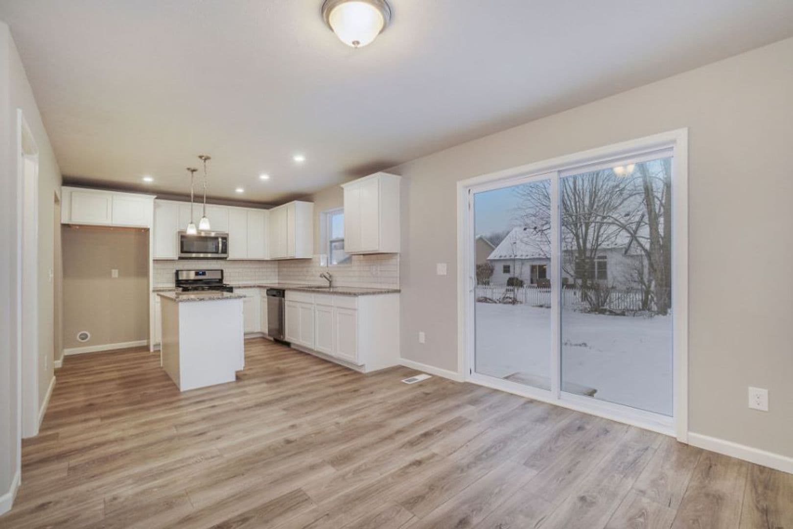 Bristol House: 54142 Angeline Drive