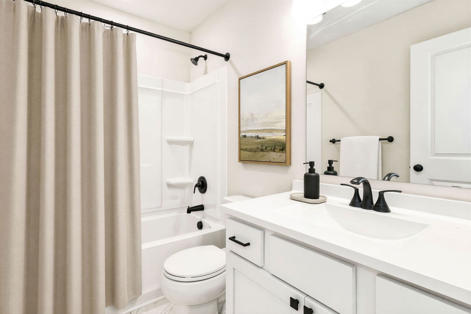 South Bend House: 517 Leland Avenue
