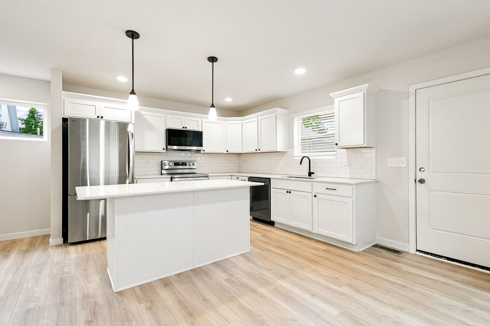 South Bend House: 515 Leland Avenue