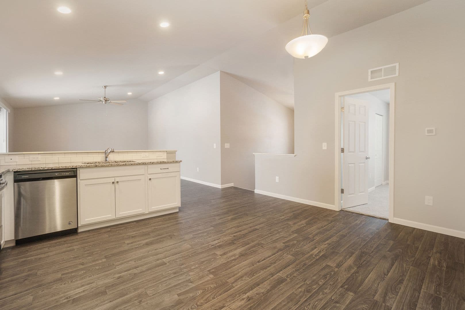 Watervliet House: 3927 Sumner Drive