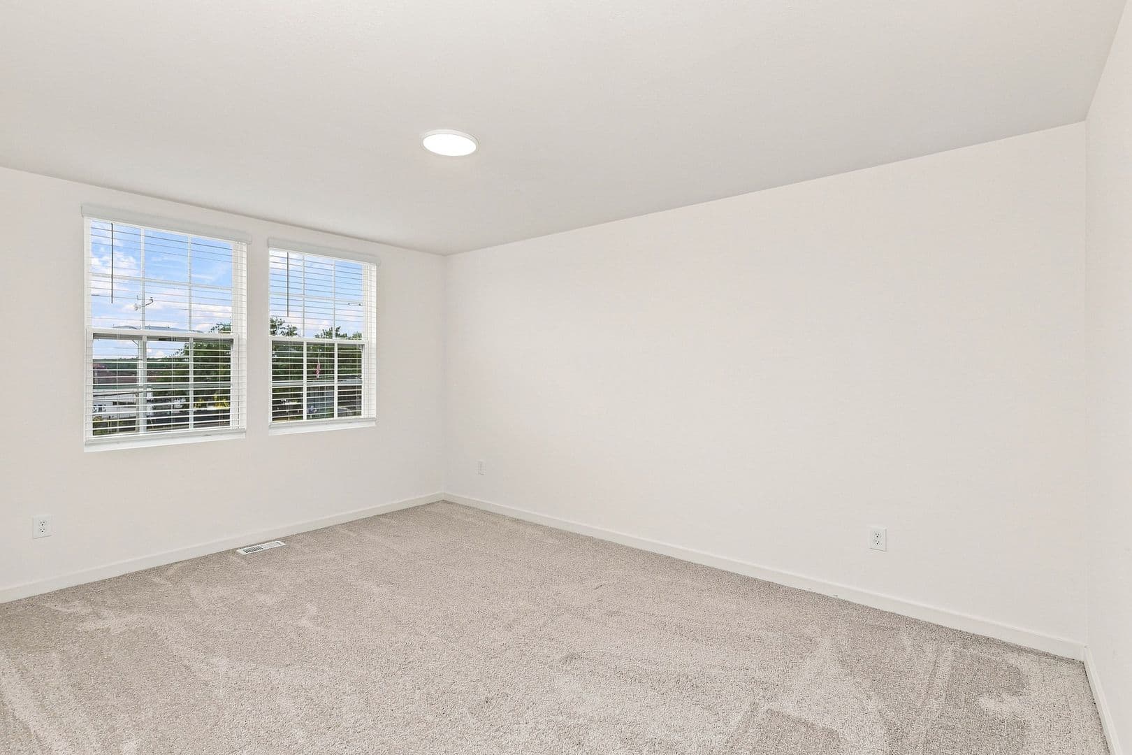 Lansing House: 6130 Aurelius Road