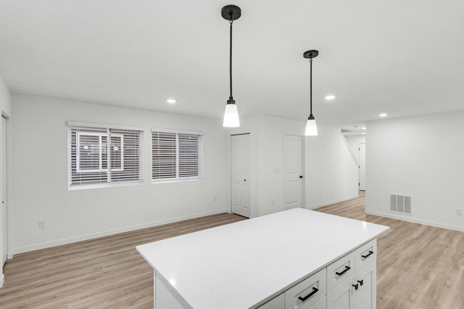 Lansing House: 6118 Aurelius Road