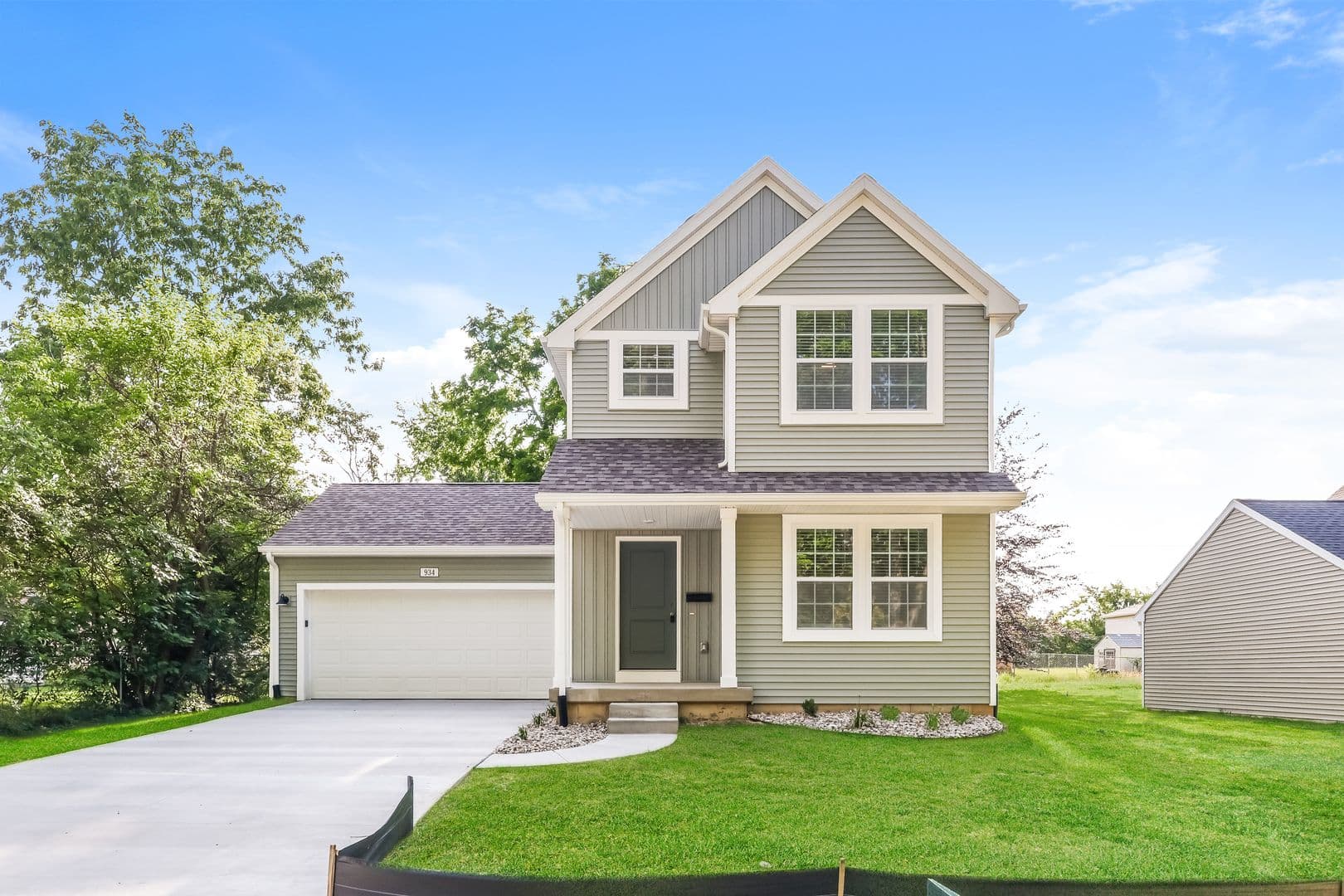 Jackson House: 1117 Plymouth Street