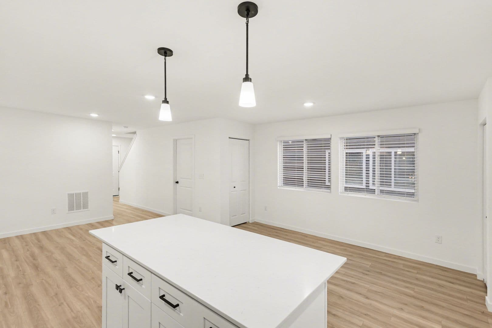 Portage House: 1918 Kingfisher Circle