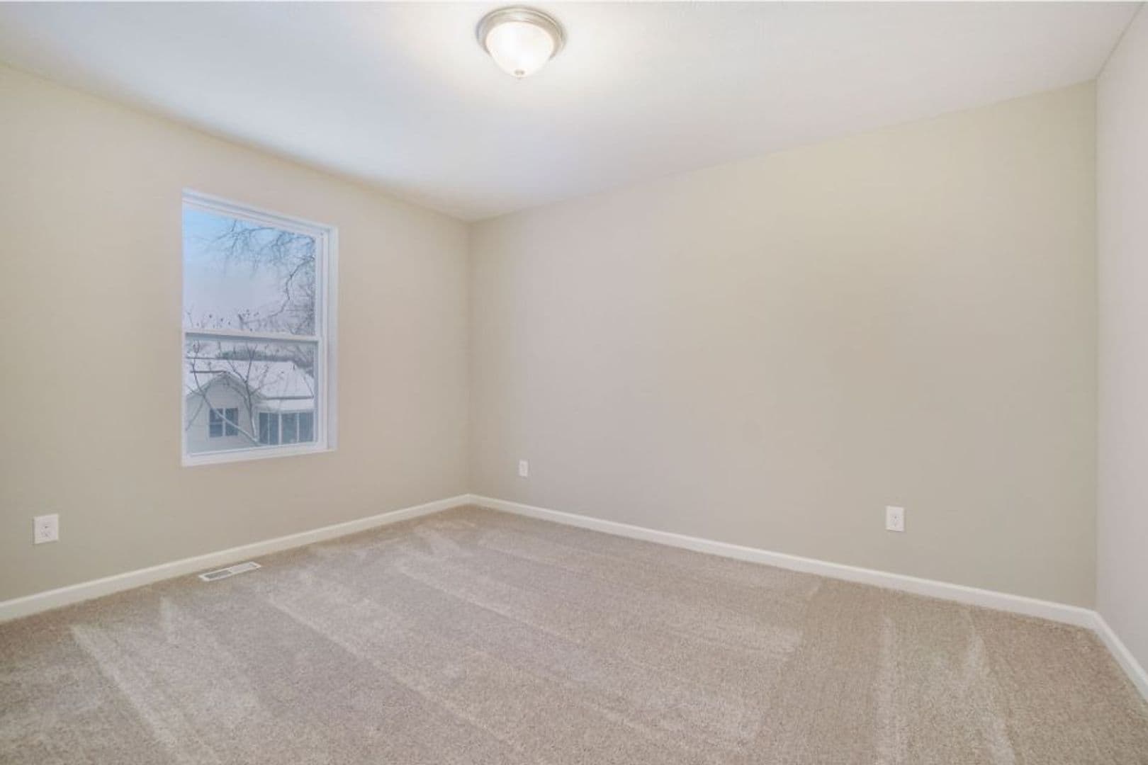 Bristol House: 54142 Angeline Drive