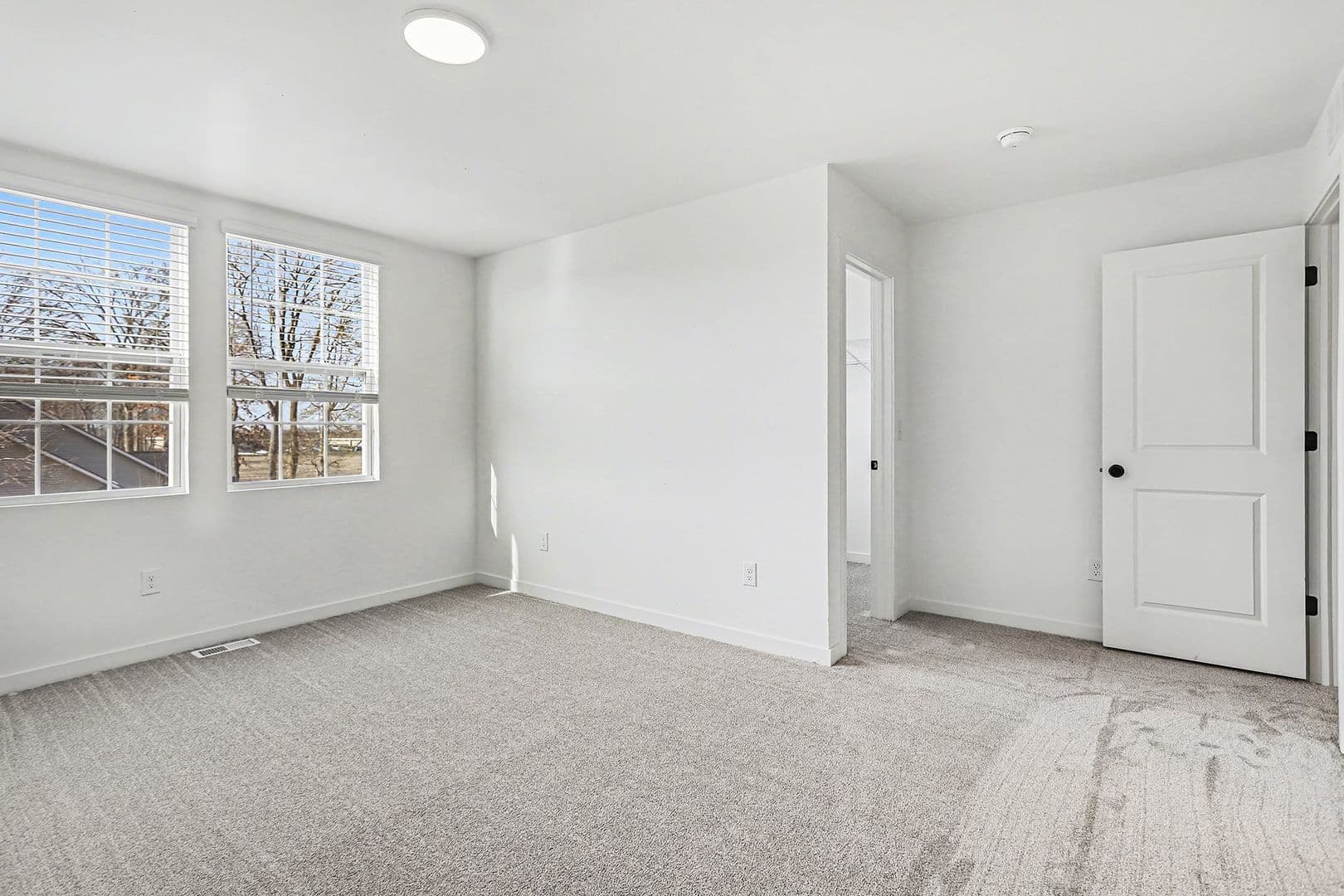 Portage House: 1910 Kingfisher Circle