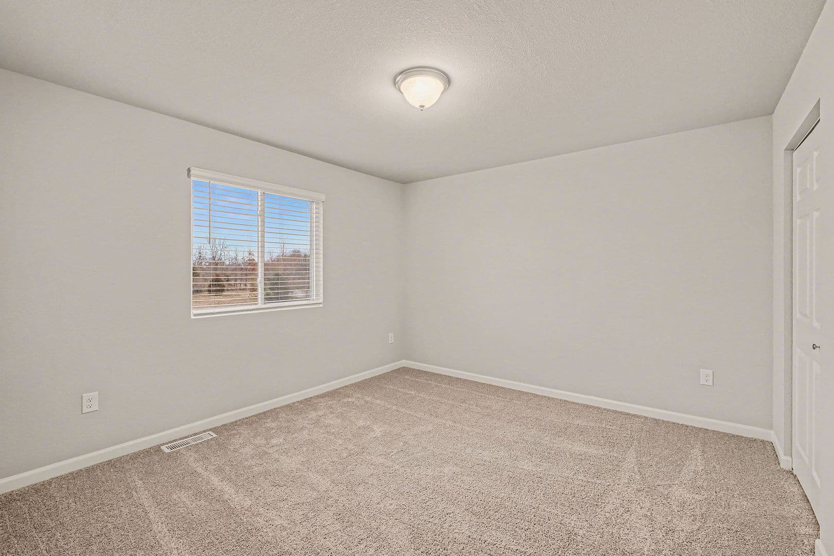 Elkhart House: 50655 White Buck Drive