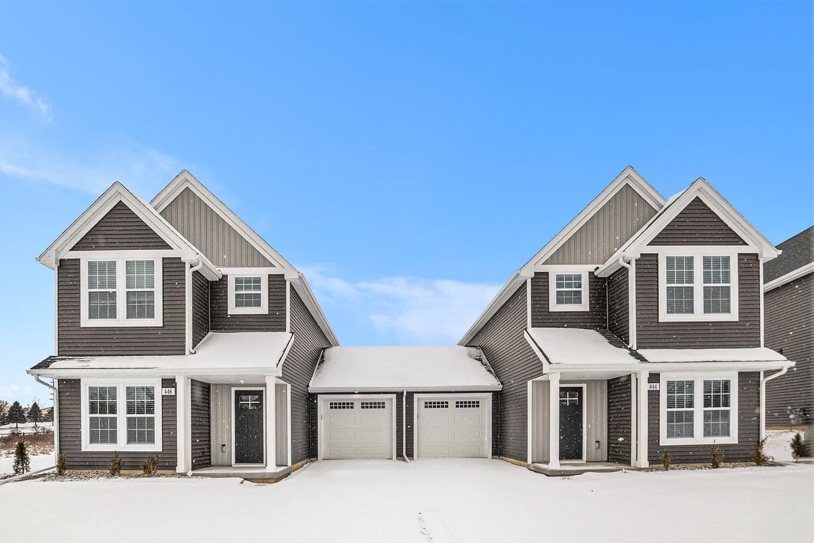 Lansing House: 6140 Tigris Avenue