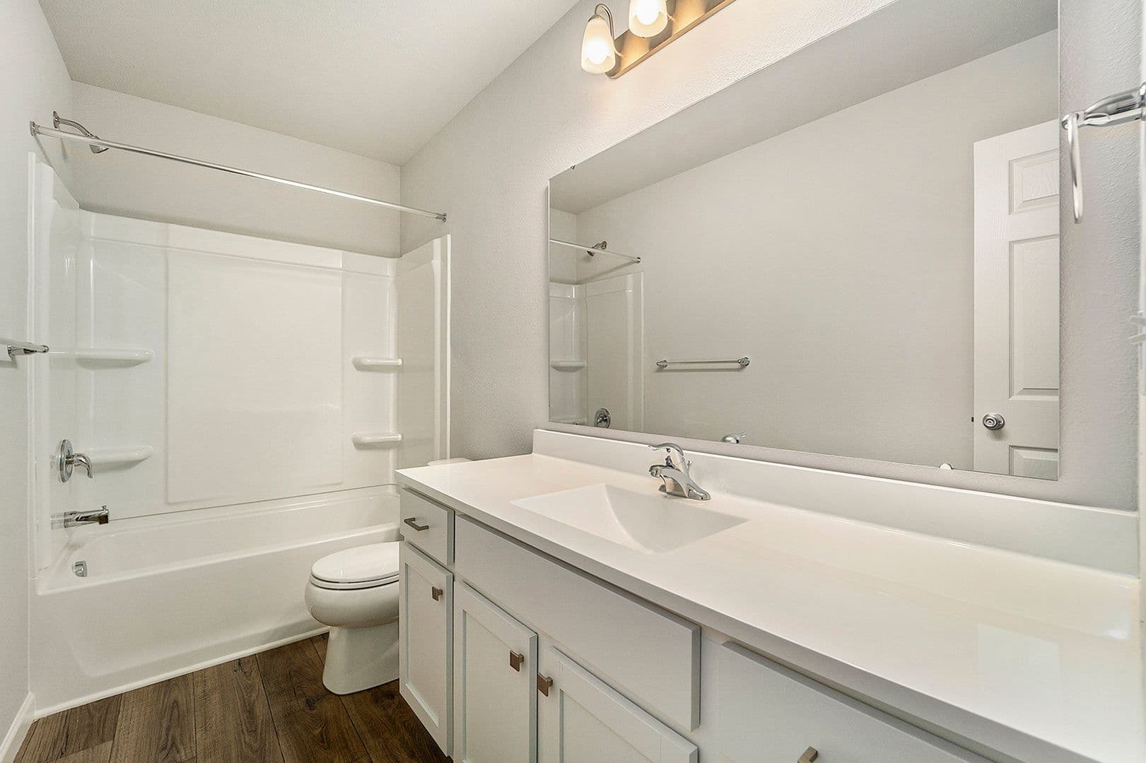 Waterford House: 2319 Richardson Court