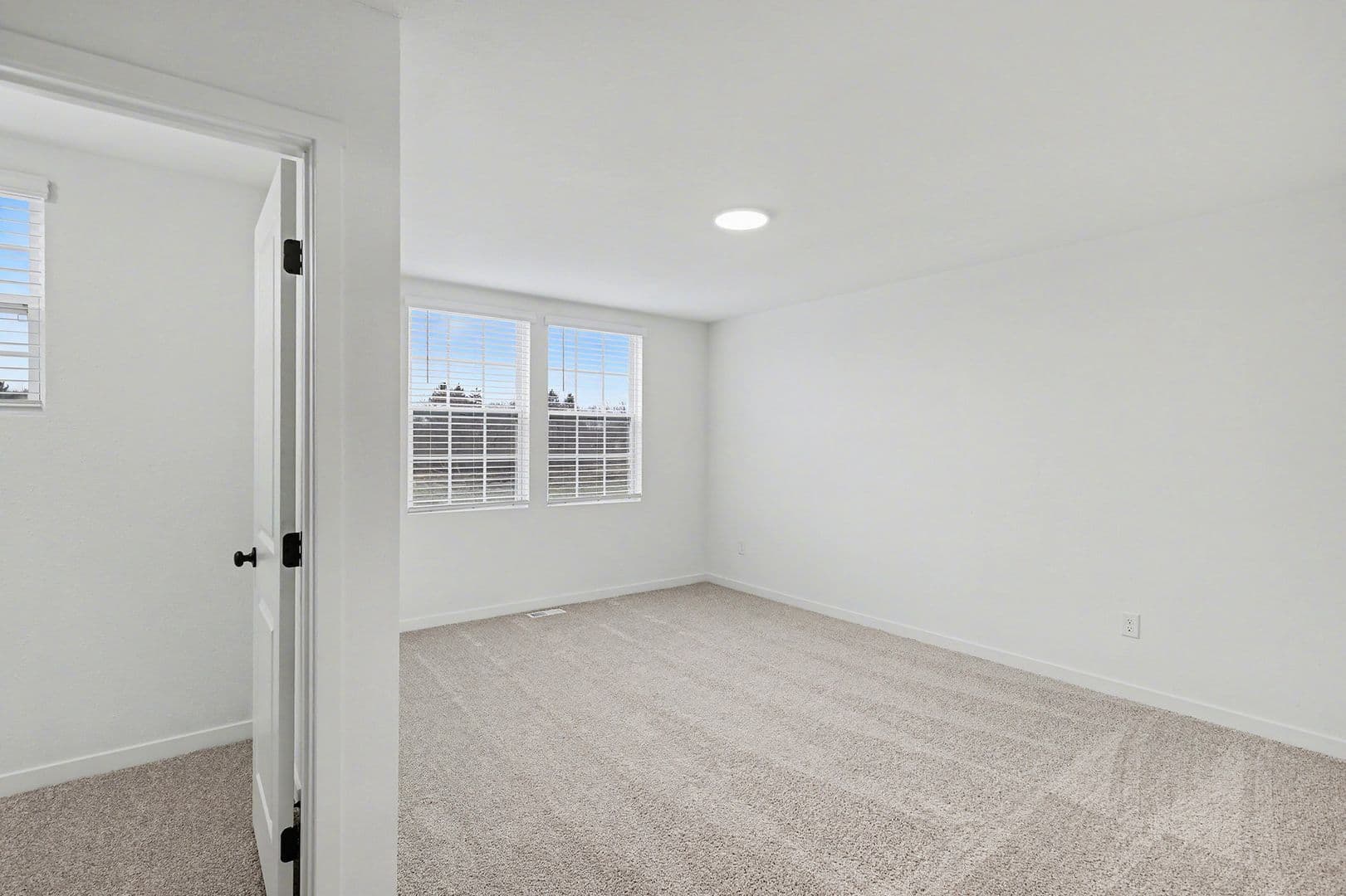 Lansing House: 6118 Aurelius Road