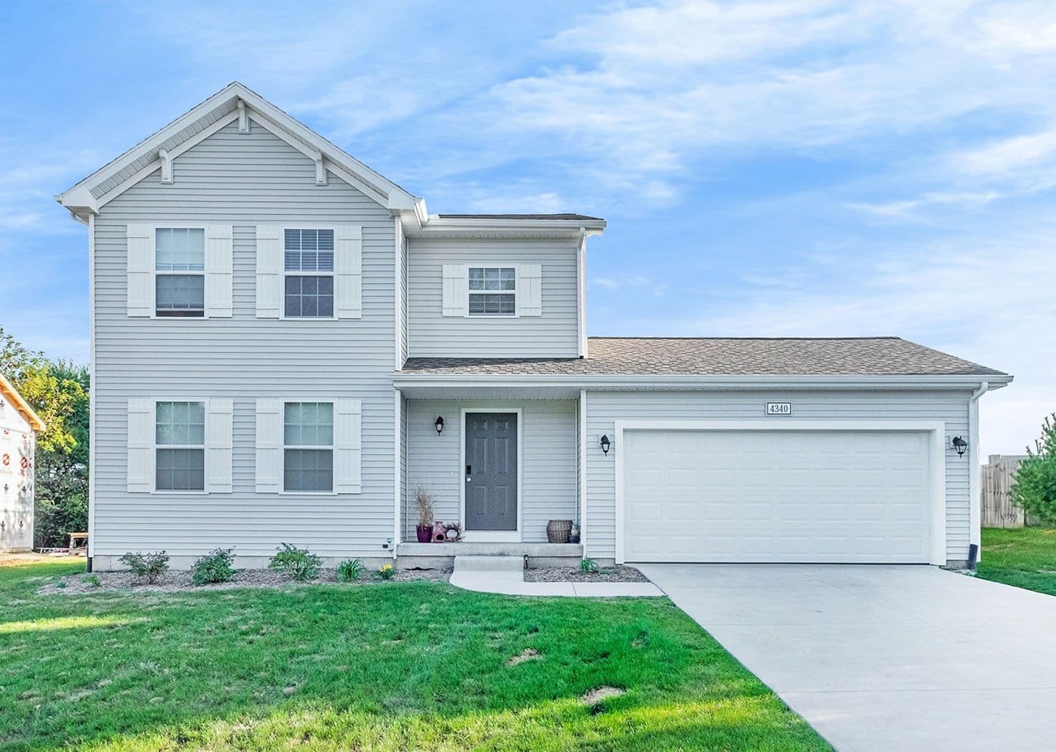 Lapeer House: 2692 Berkshire Street