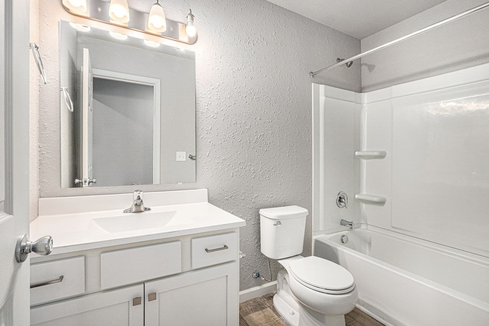 South Bend House: 6816 Tyler Drive
