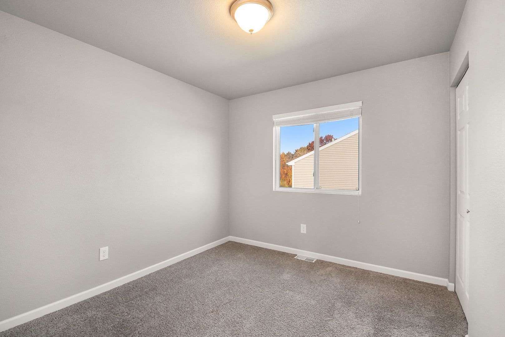 Michigan City House: 119 Iris Court