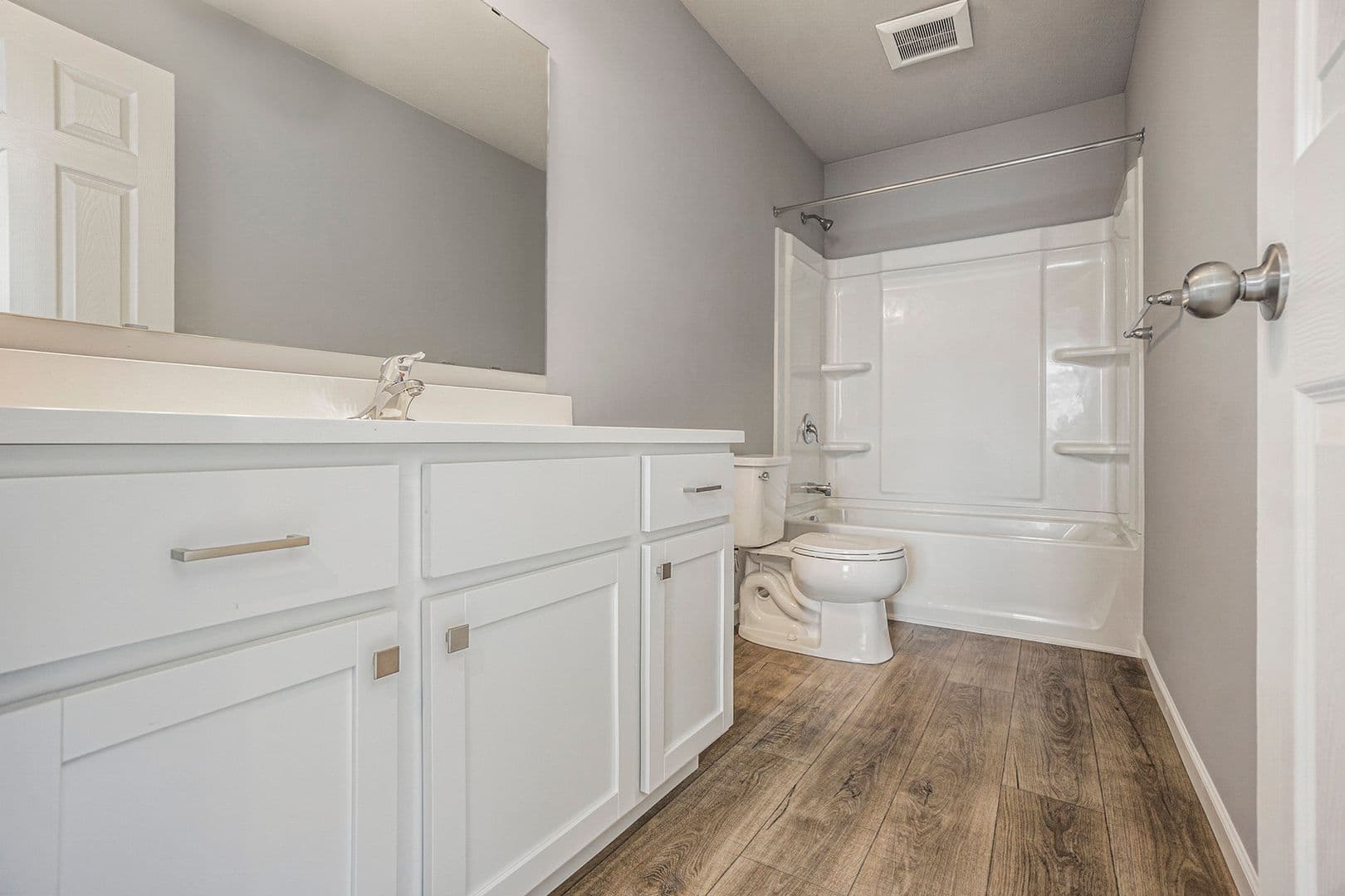 Fowlerville House: 8660 Honey River Drive
