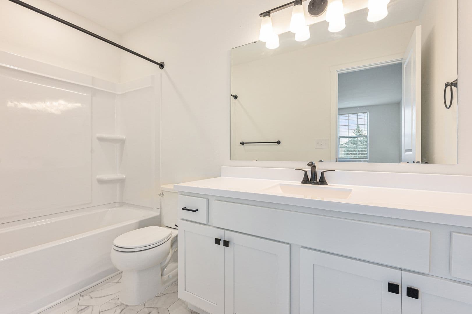 Lansing House: 6115 Tigris Avenue