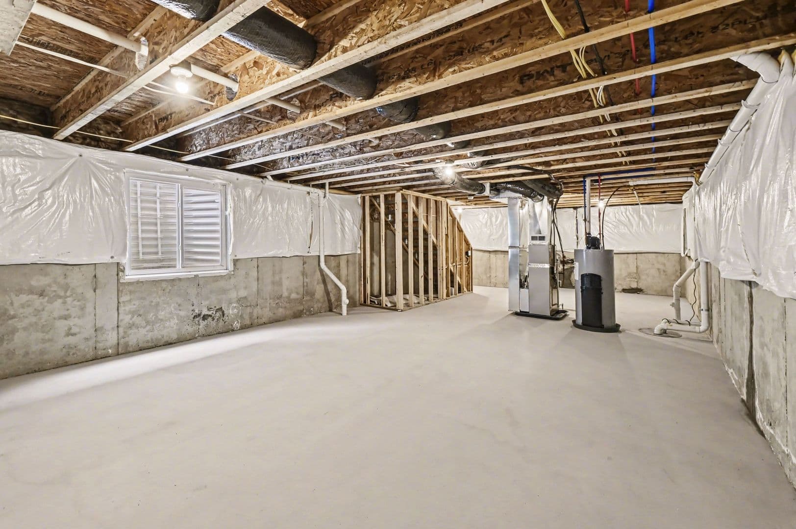 Lansing House: 6119 Tigris Avenue