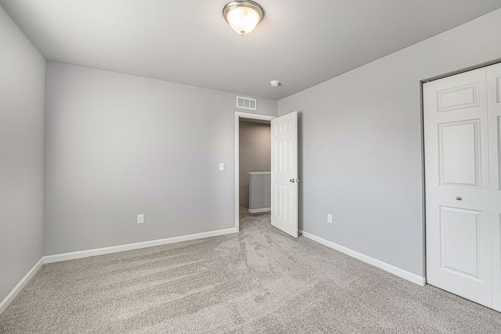 Portage House: 7194 Heartwood Court