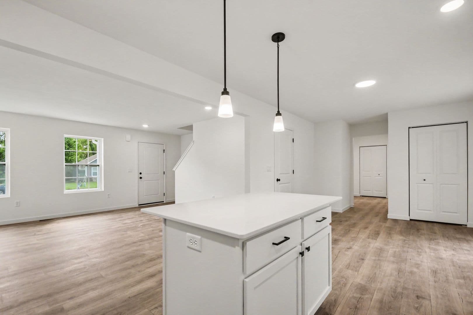 Eaton Rapids House: 614 St. Andrews Drive