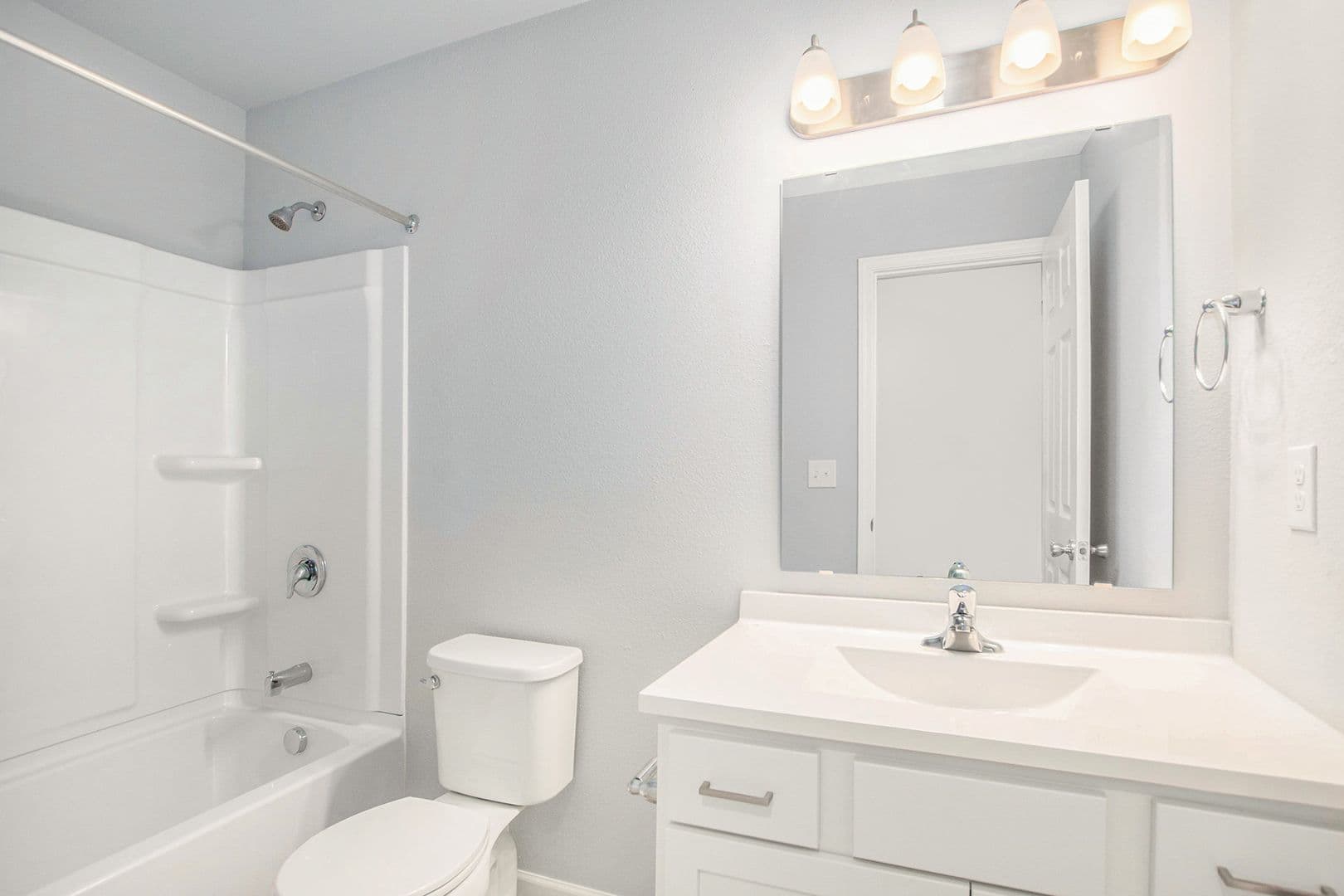 Stevensville House: 5445 E Karen Court