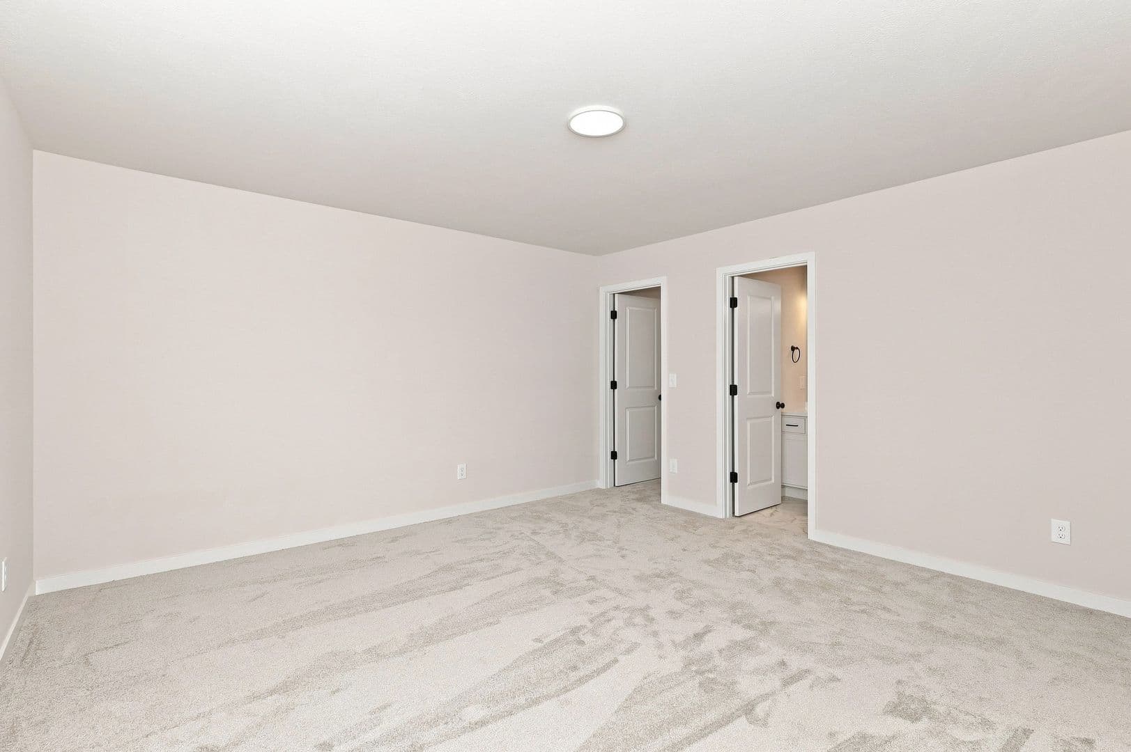 Kalamazoo House: 1097 Vertex Circle